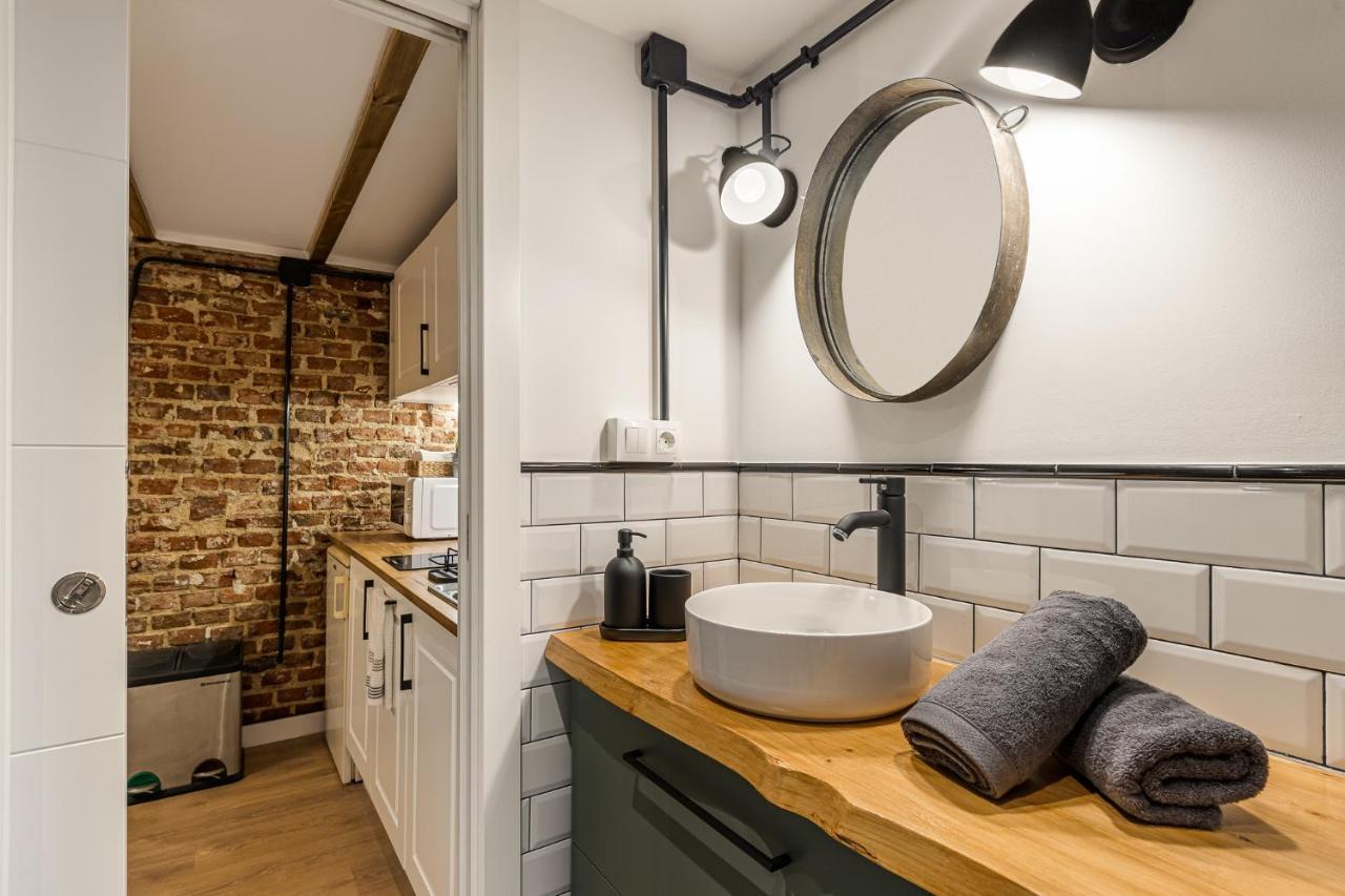 Bnbholder Delightful Centre Apartment Мадрид Екстериор снимка